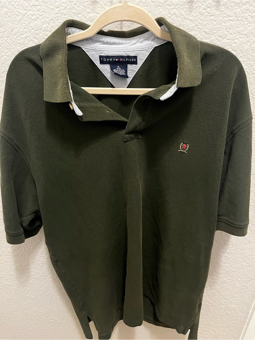 Vintage Tommy Hilfiger Mens XL Olive Green Crest Crested Polo Shirt Short Sleeve